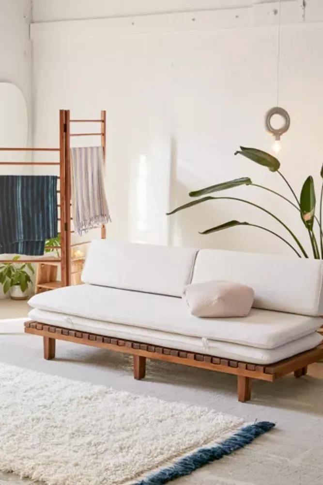 alias Bevatten Jonge dame Urban Outfitters Osten Convertible Daybed Sofa | The Summit