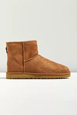 UGG Men's Classic Mini Boot