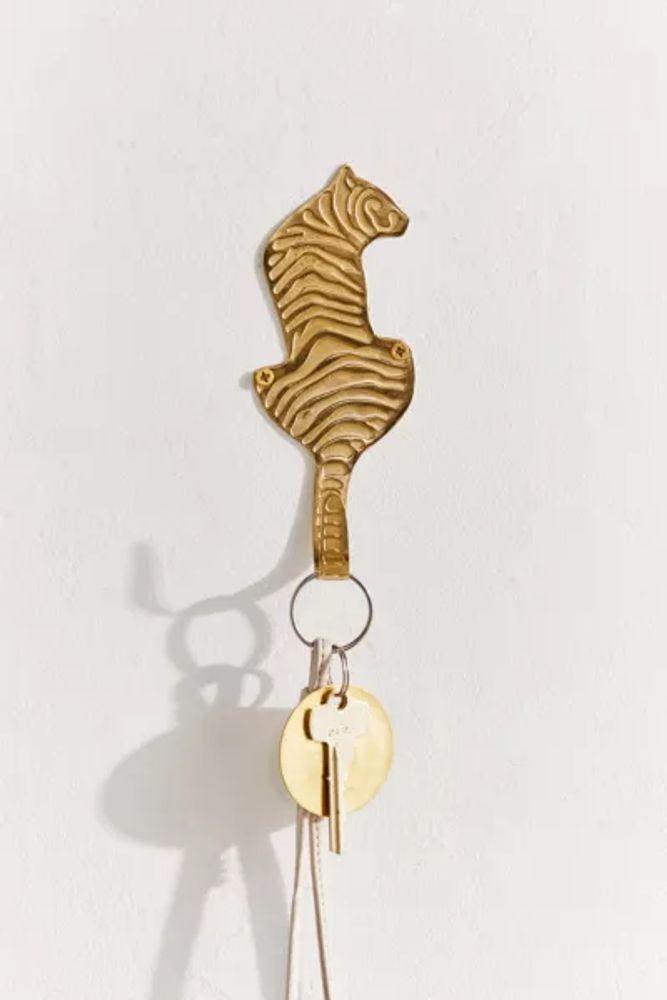 Tiger Cutout Hook