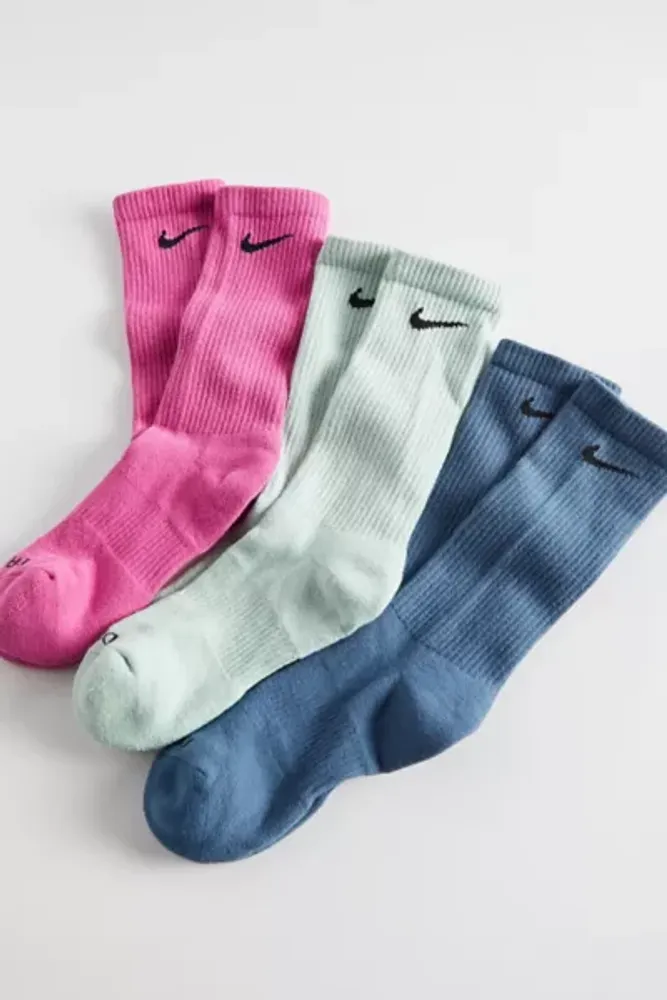 Outfitters Nike Everyday Cushioned Sock Multi-Color 3- Pack | Pacific City