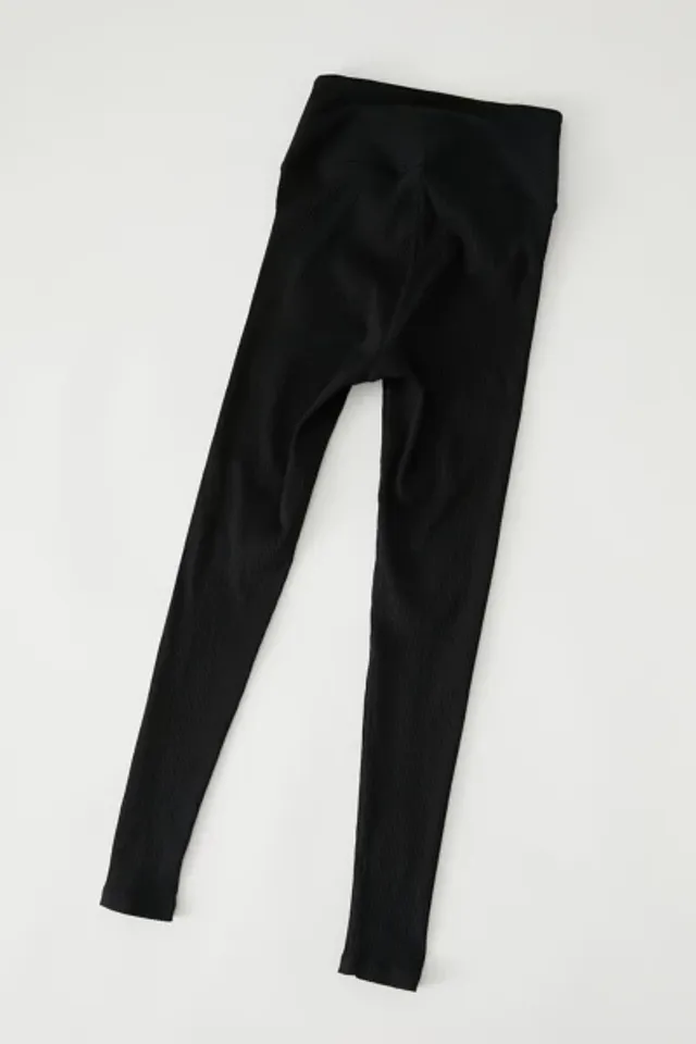 Year Of Ours Ribbed High-Waisted Pocket Legging