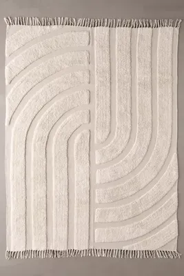 Karmen Hilo Tufted Rug