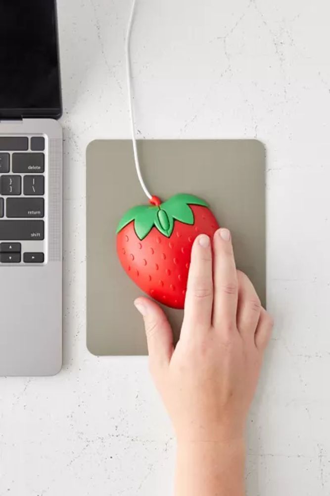 Strawberry USB Mouse
