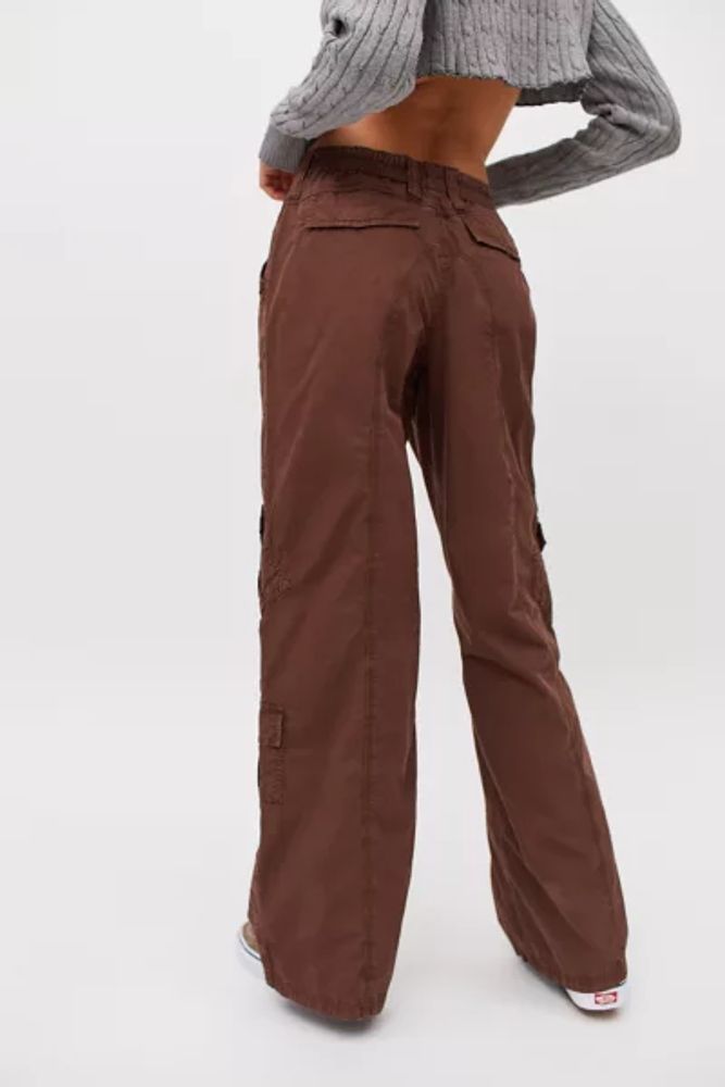 BDG Y2K Low-Rise Relaxed Cargo Pant
