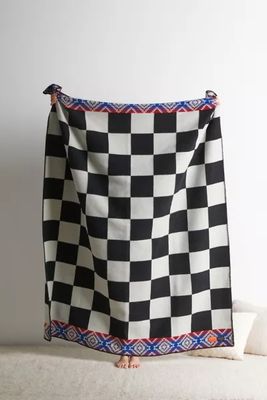 Pendleton UO Exclusive Checkered Wool Bed Blanket