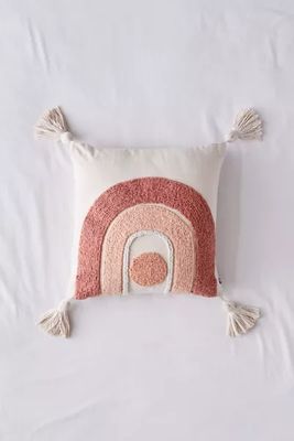Arch Tufted Throw Pillow