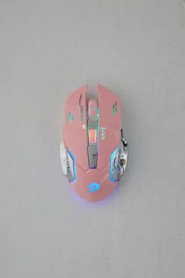 The PNK Stuff Backlit Wired Mouse