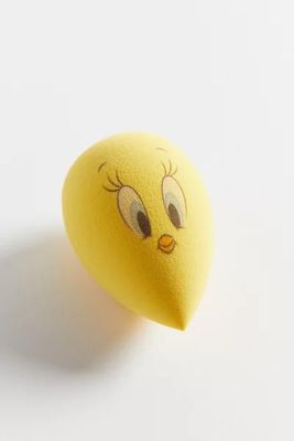 Mad Beauty Looney Tunes Makeup Blender