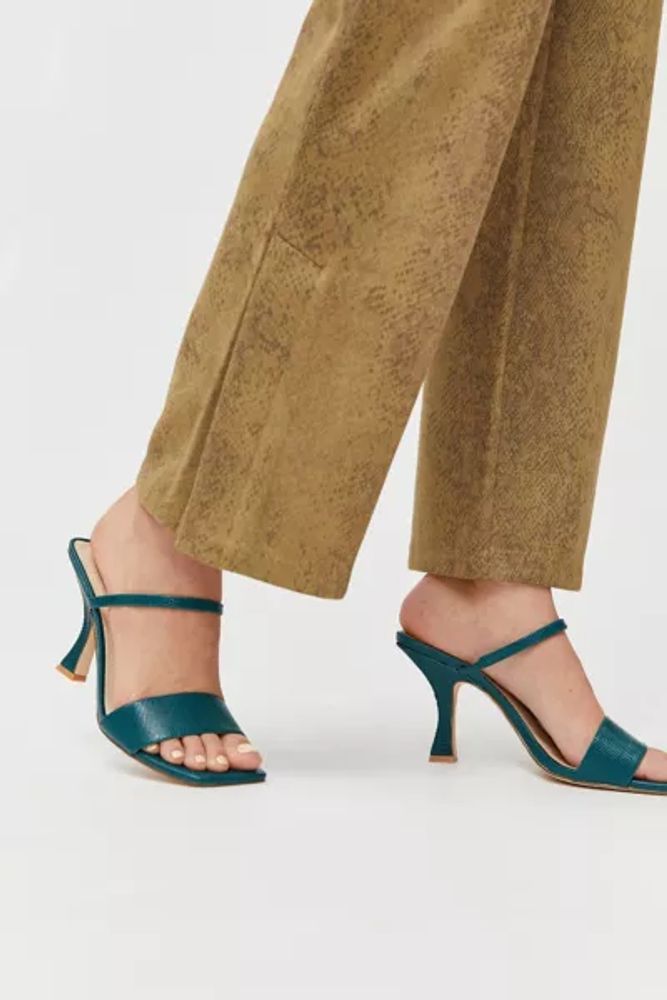 UO Lee Strappy Heel