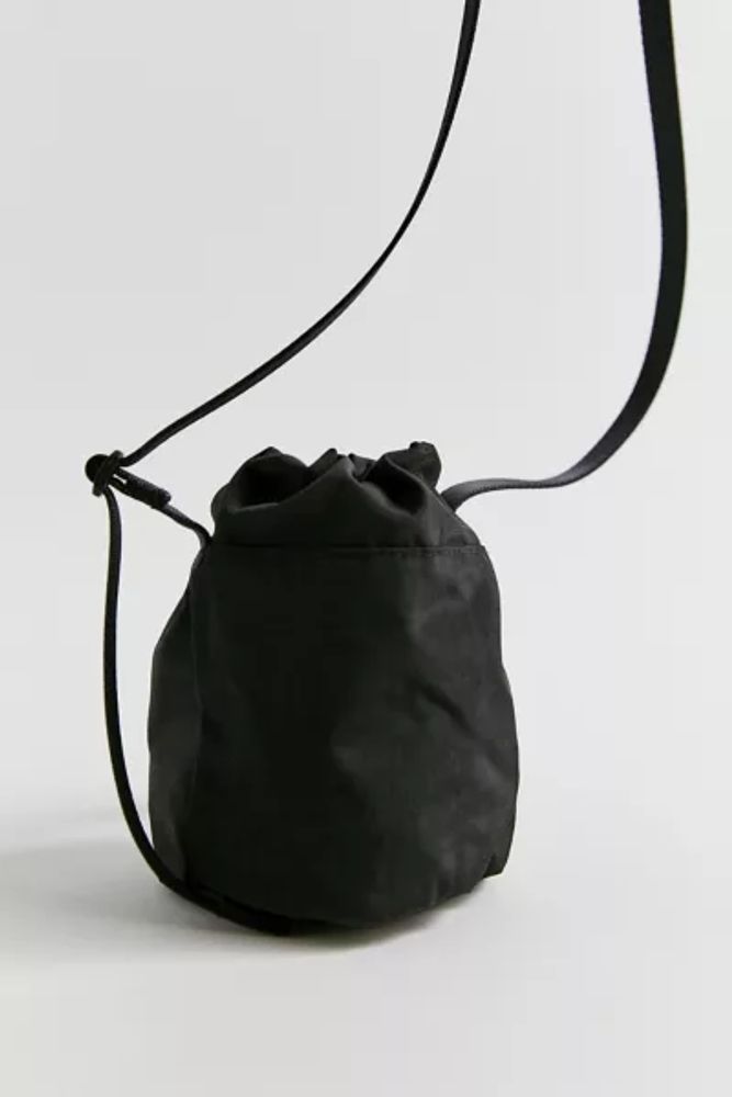 BAGGU Mini Nylon Bucket Bag