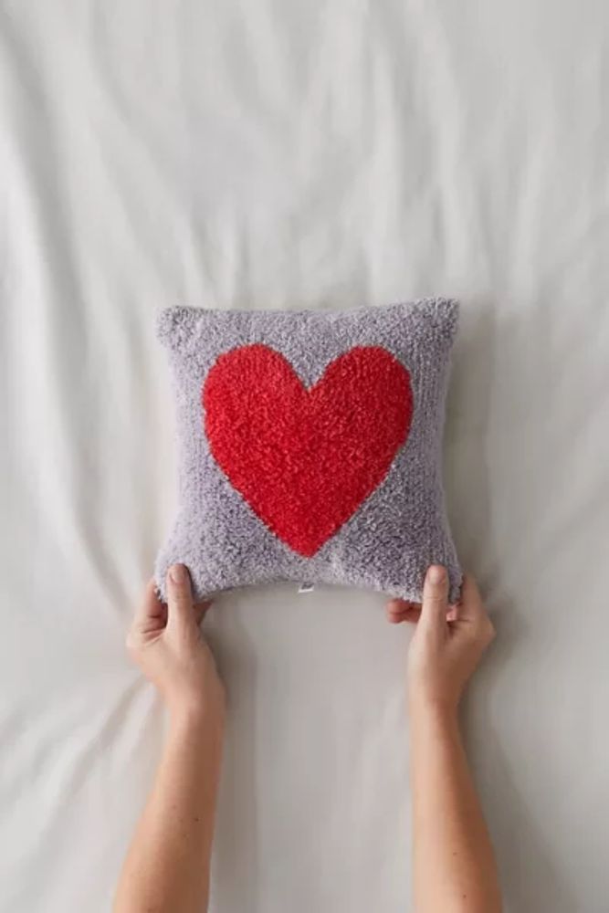 Heart Tufted Mini Throw Pillow