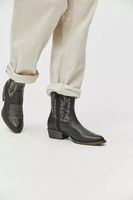 Matisse Footwear Pistol Cowboy Boot