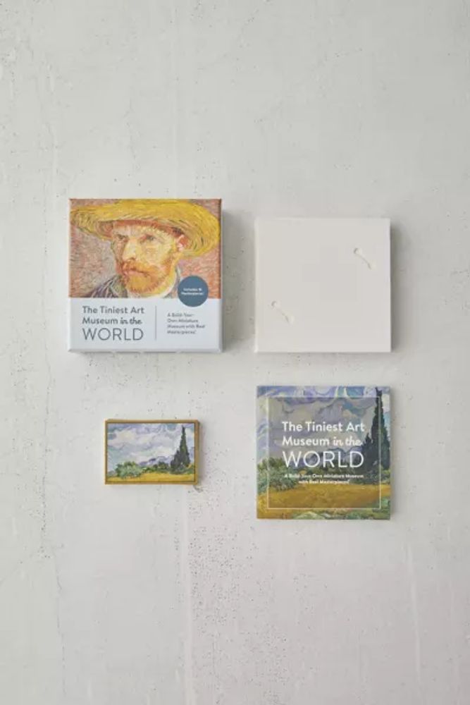 The Tiniest Art Museum in the World By Whalen Book Works