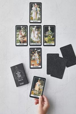 The Intuitive Night Goddess Tarot: Deck and Guidebook by Linzi Silverman