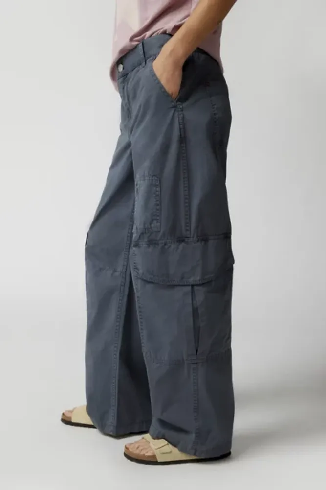 BDG Rae Essential Carpenter Pant