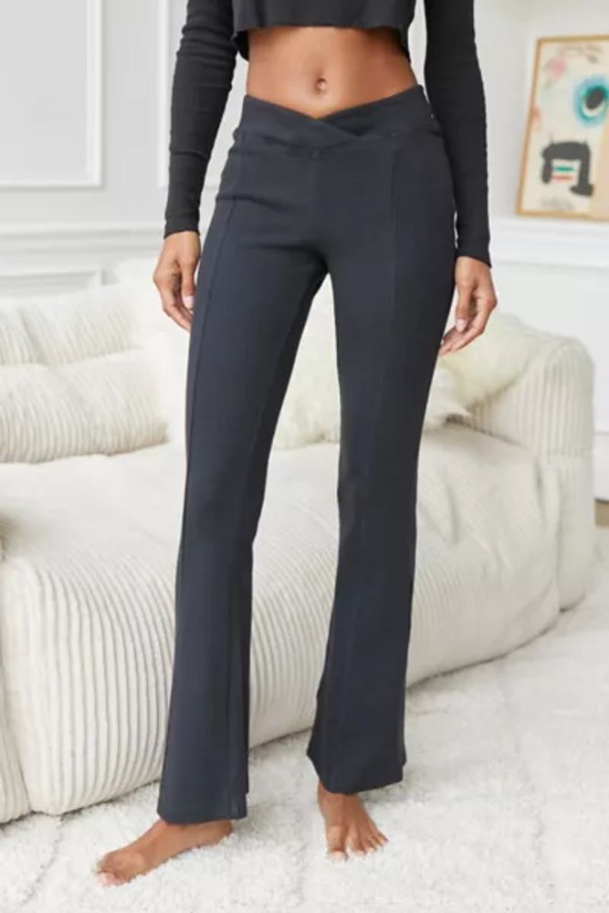 Out From Under Lola V-Front Lounge Pant