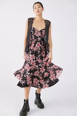Kiss The Sky Floral Strappy-Back Maxi Dress
