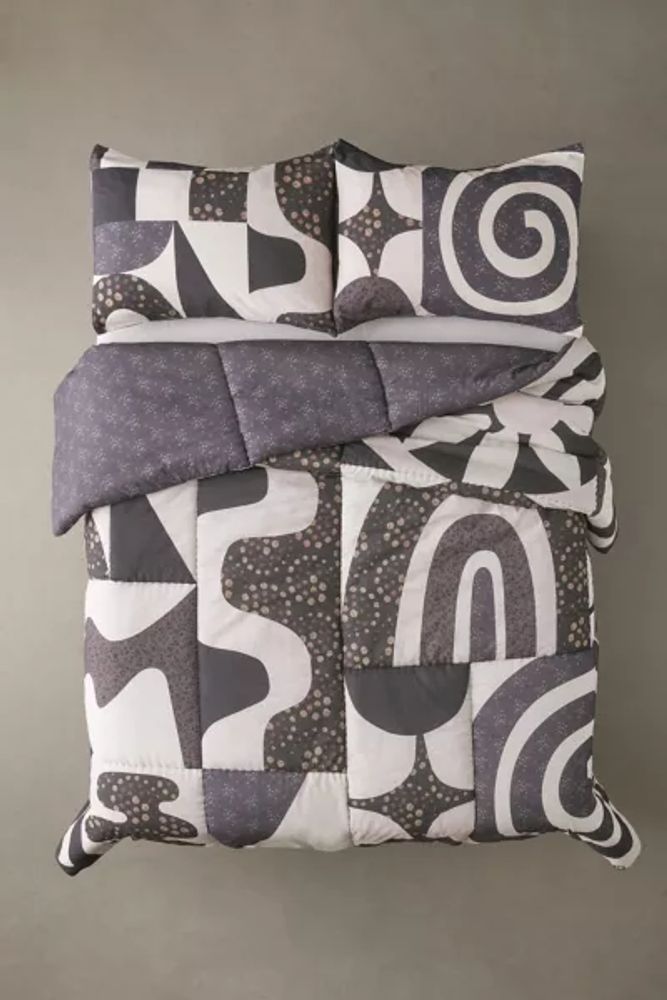 Mika Comforter Set