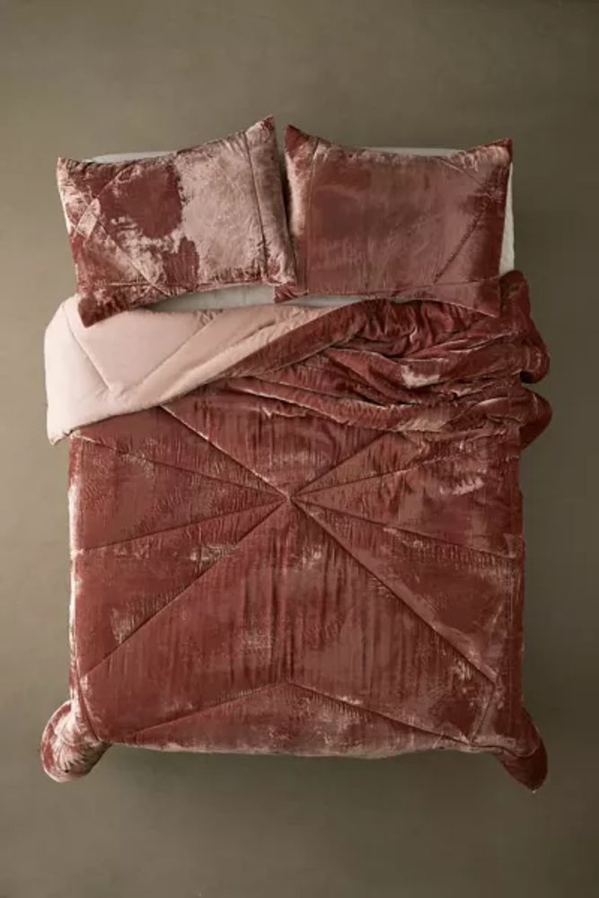 Skye Velvet Comforter Set