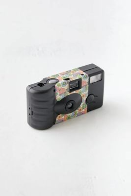 UO Disposable Camera