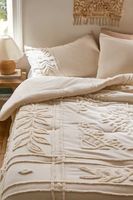 Jackie Tufted Comforter