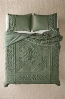 Jackie Icon Tufted Comforter
