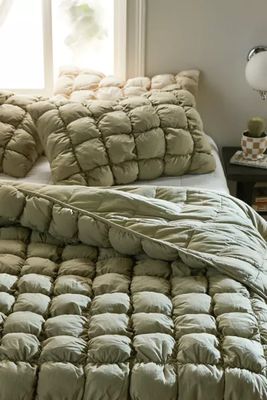 Marshmallow Soft Puff Comforter