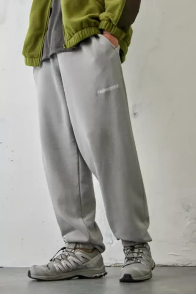 husmor Tredive Tutor Urban Outfitters Iets frans... Overdyed Grey Jogger Pant | Mall of America®