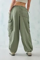 BDG Khaki Ultra-Wide Pocket Pant