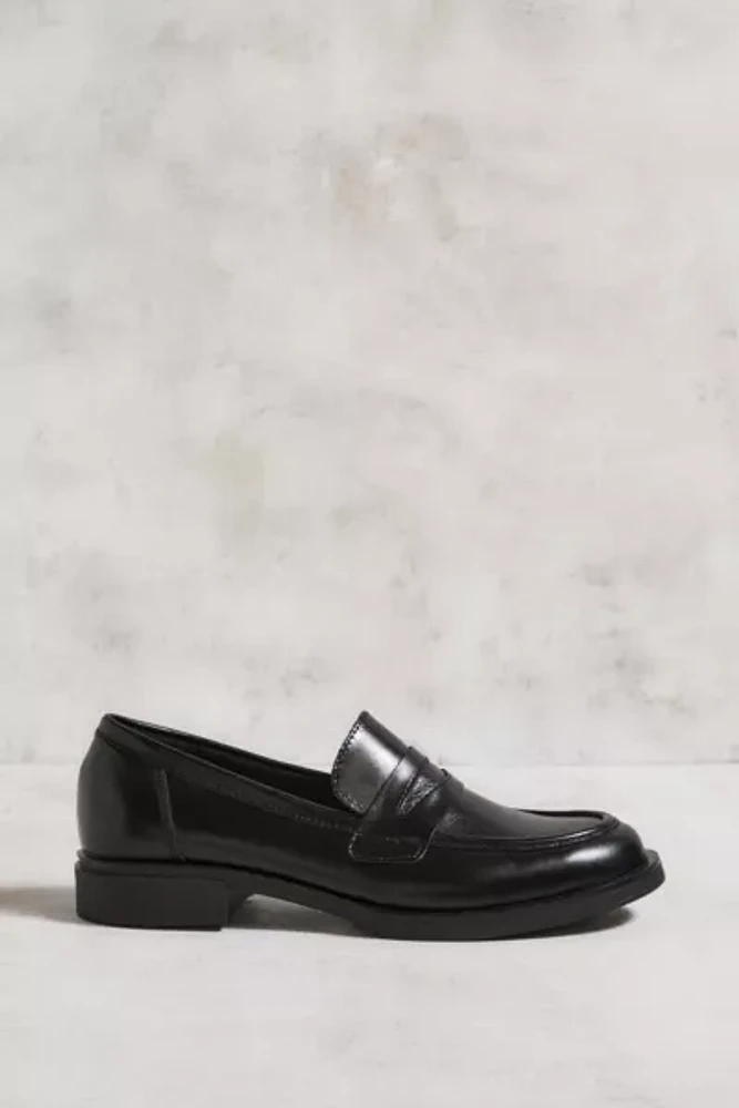 UO Penny Leather Loafer