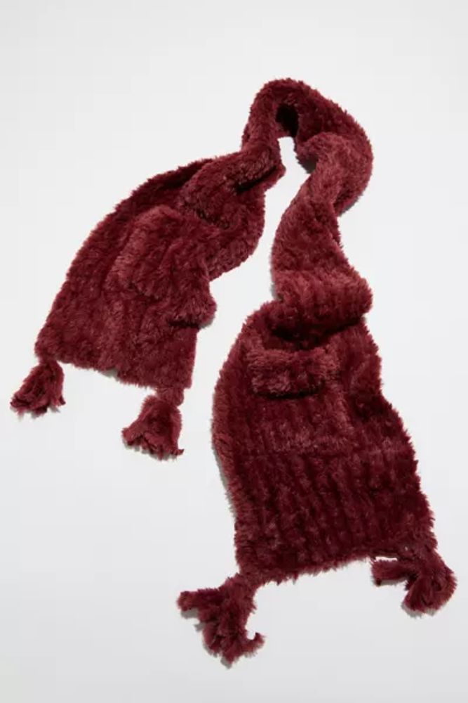 Aster Fuzzy Pocket Scarf