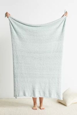 Solid Fuzzy Jacquard Throw Blanket