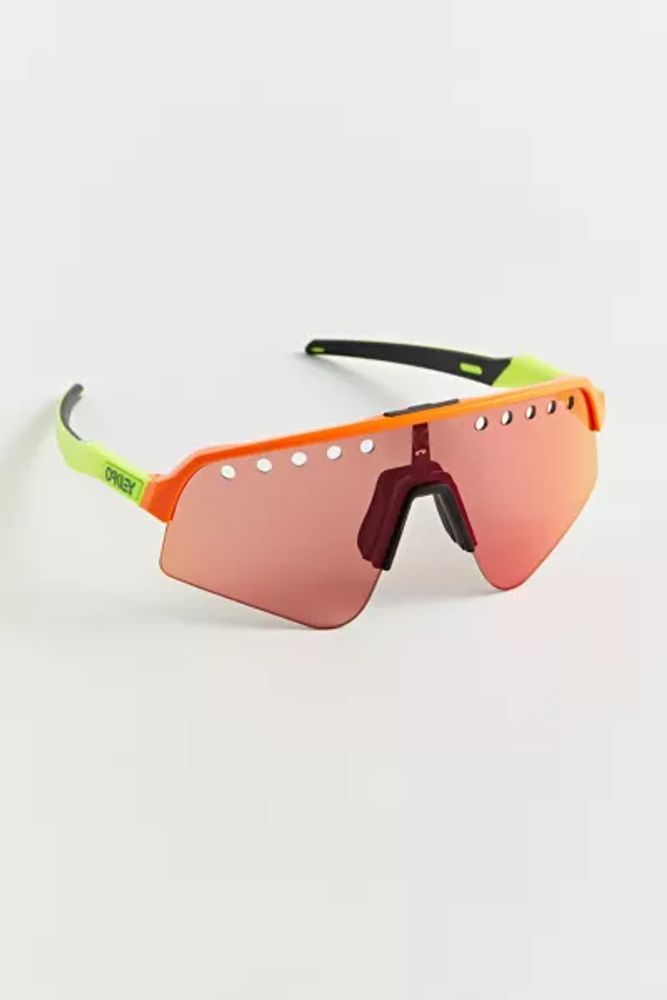 Urban Outfitters Oakley Sutro Lite Sweep Shield Sunglasses | The Summit