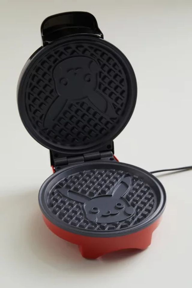 urban outfitters heart shaped waffle maker