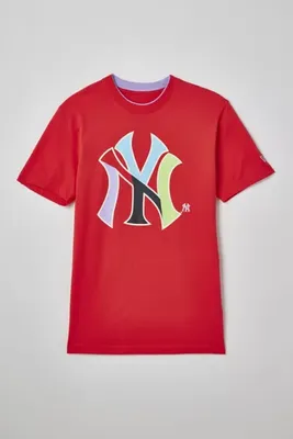 New Era New York Yankees MLB Camp Tee in Cream, Men's at Urban Outfitters