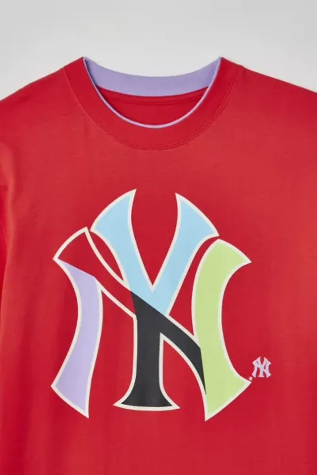 New Era New York Yankees MLB Camp Tee in Cream, Men's at Urban Outfitters