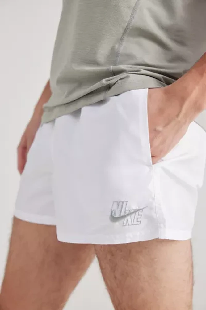 Nike UO Exclusive 3" Logo Volley Short