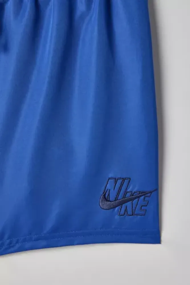 Nike UO Exclusive 3" Volley Short
