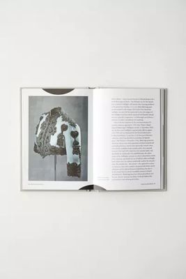 Little Books Of Fashion Series By Wellback Publishing