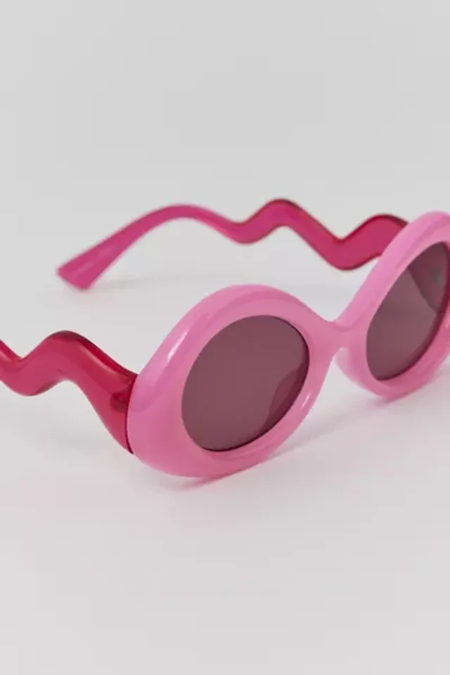Urban Outfitters Birdie Wavy Round Sunglasses | The Summit