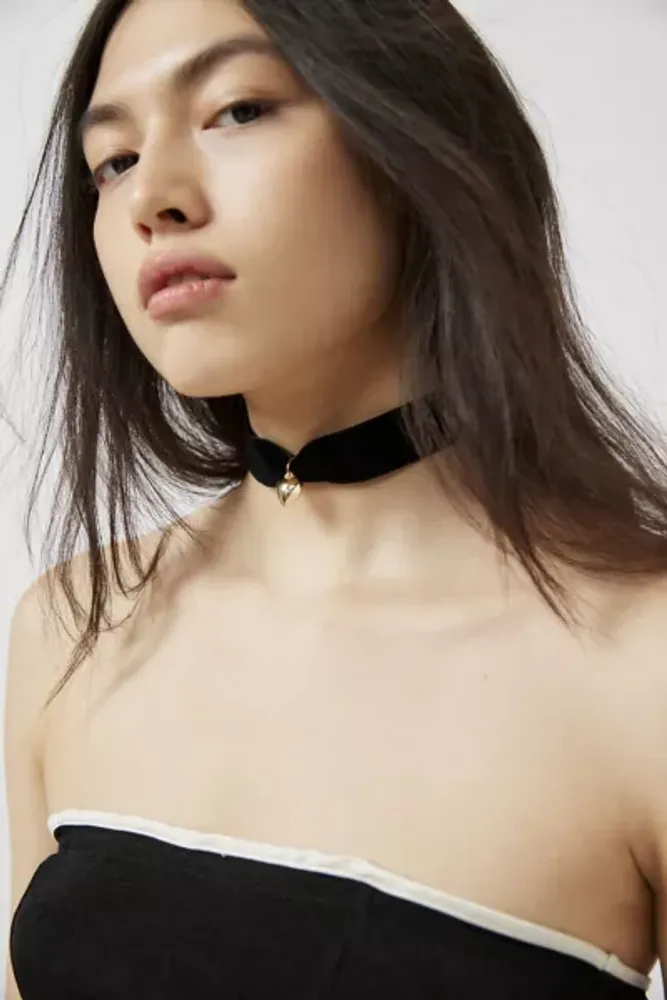 Women's Rosette Velvet Choker Necklace