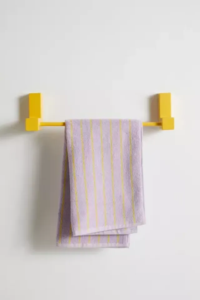 Lizzy Hand Towel Holder