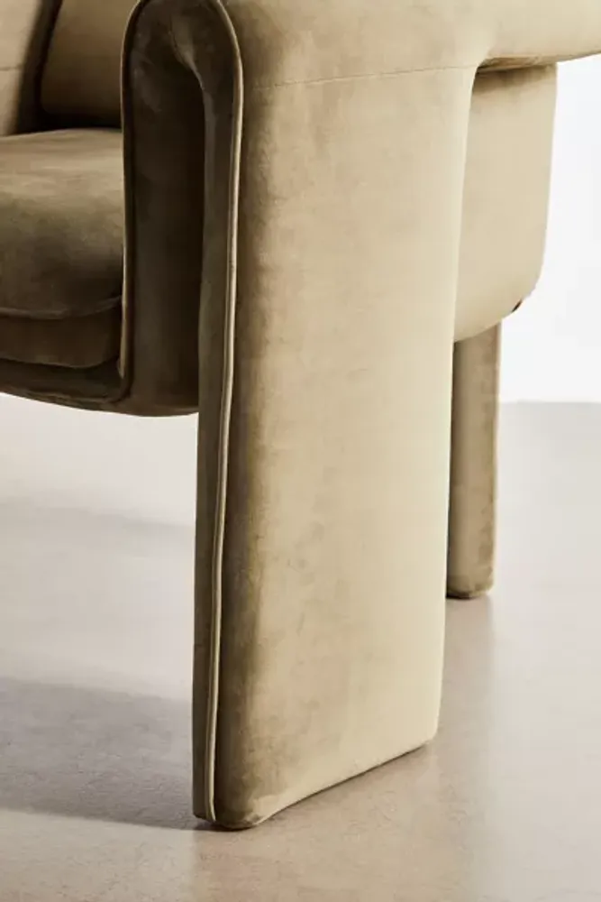 Floria Velvet Chair