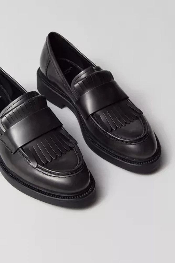 Vagabond Shoemakers Alex Fringe Modern Loafer