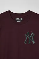 Pro Standard New York Yankees MLB Essential Logo Tee