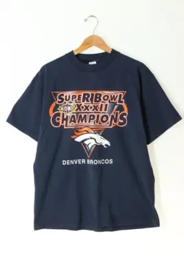 Vintage 1998 NFL Superbowl 32 Denver Broncos Jersey T-shirt Made