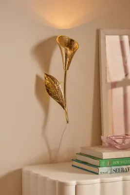 Calla Lily Shaped Sconce