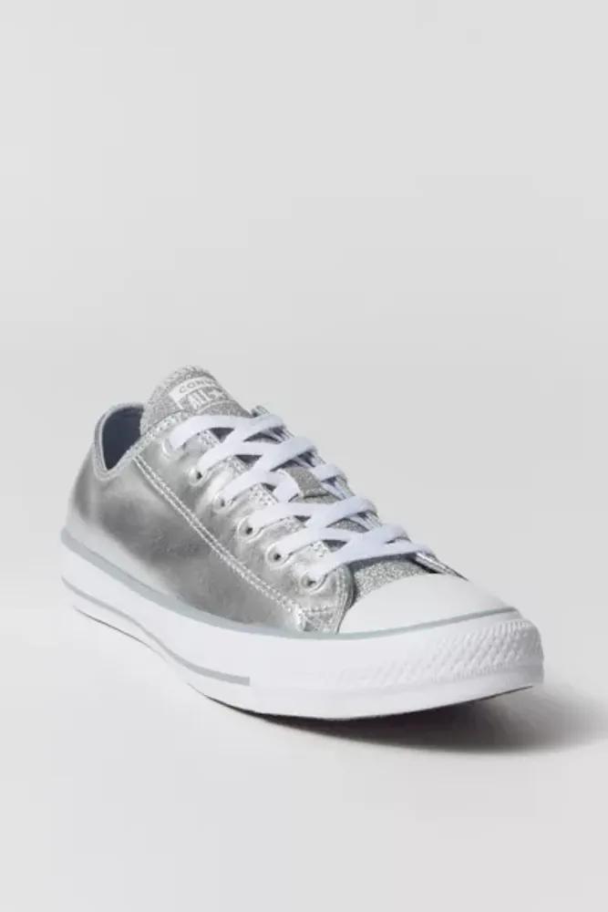 Converse Chuck Taylor All Star Sparkle Low Top Sneaker