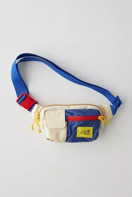 Long Weekend Monterey Sling Bag