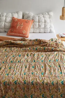 Floral Ruched Quilt